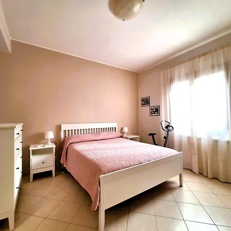 Villa Del Mandorlo